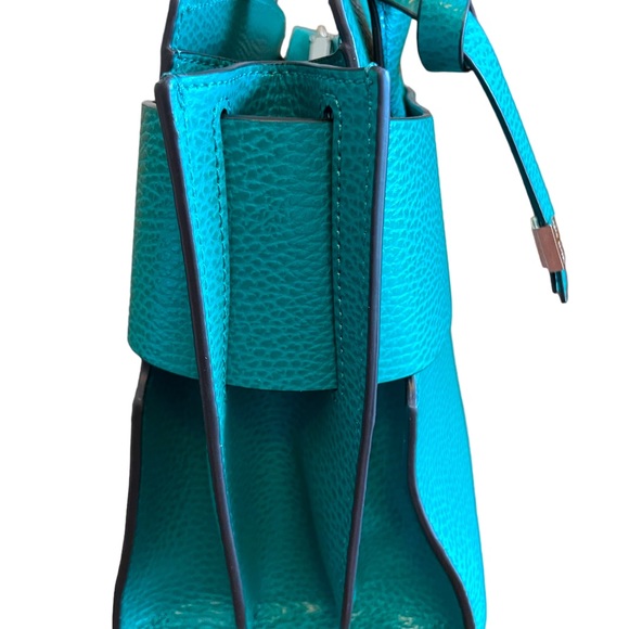 Henri Bendel Green Handbag - Picture 5 of 8